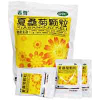 夏桑菊颗粒，清肝明目，疏风散热，除湿痹，解疮毒。用于风热感冒，目赤头痛，头晕耳鸣，咽喉肿痛，疔疮肿毒等症，并可作清凉饮料。